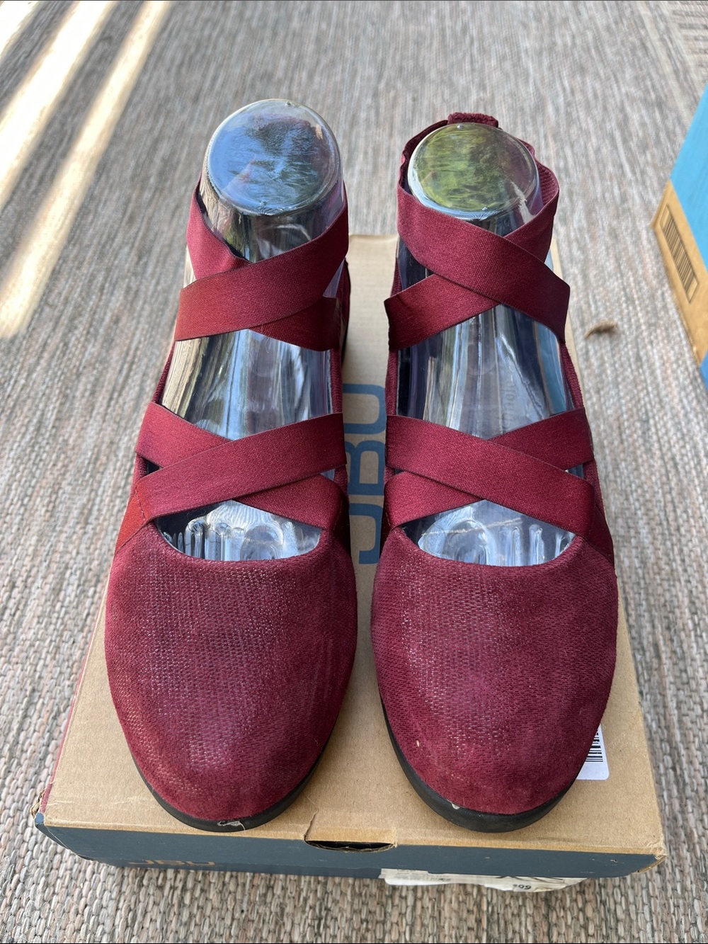 NEW JBU Suede Burgundy Ballet Flats with Crisscross Straps Size 9 - Picture 2 of 11